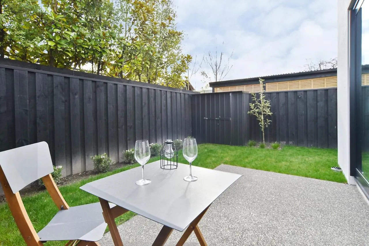 Salisbury Style - Modern City Apartment - Christchurch Holiday Homes 0*,  Новая Зеландия